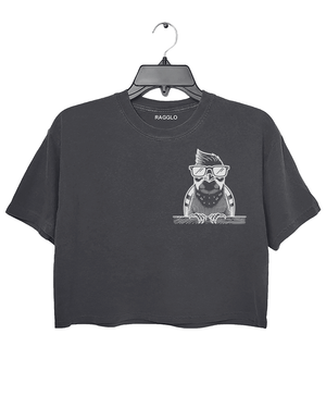 Ragglo dark gray crop top front view showcasing a cool bird with sunglasses and a beard leaning on a ledge, perfect for humorous and trendy streetwear fashion.

