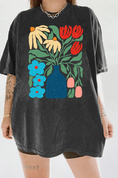 Rainbow Vase Essence Tee